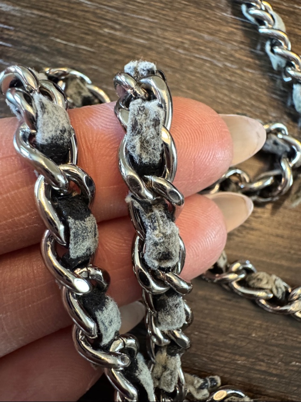 CHANEL Timeless Black Wallet on Chain Caviar - Picture 12 of 15